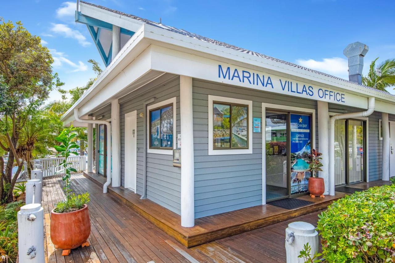 Tin Can Bay Marina Villas Eksteriør billede