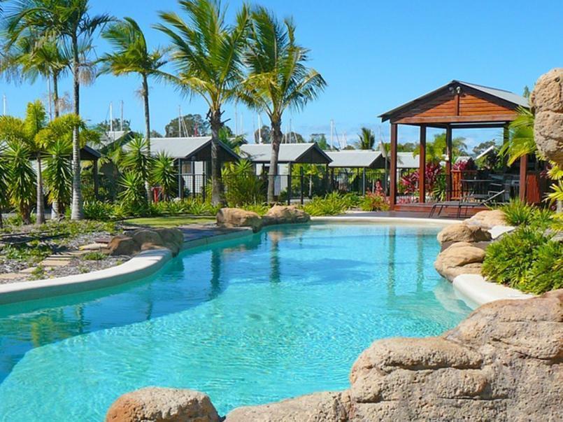 Tin Can Bay Marina Villas Eksteriør billede