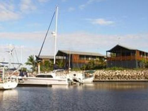 Tin Can Bay Marina Villas Eksteriør billede
